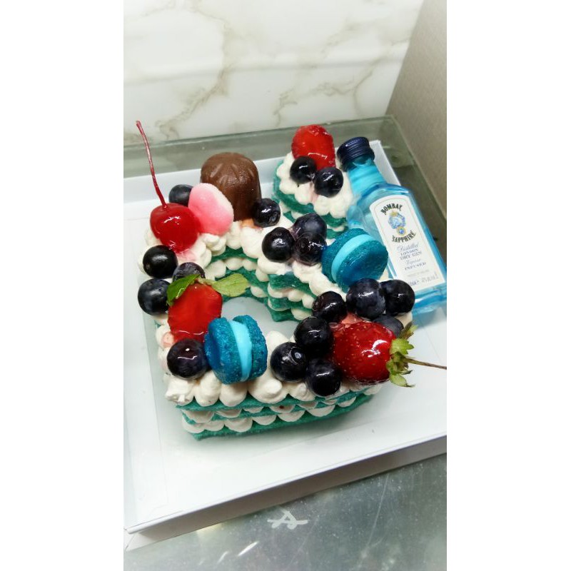 

Cake Love Bombay Blue