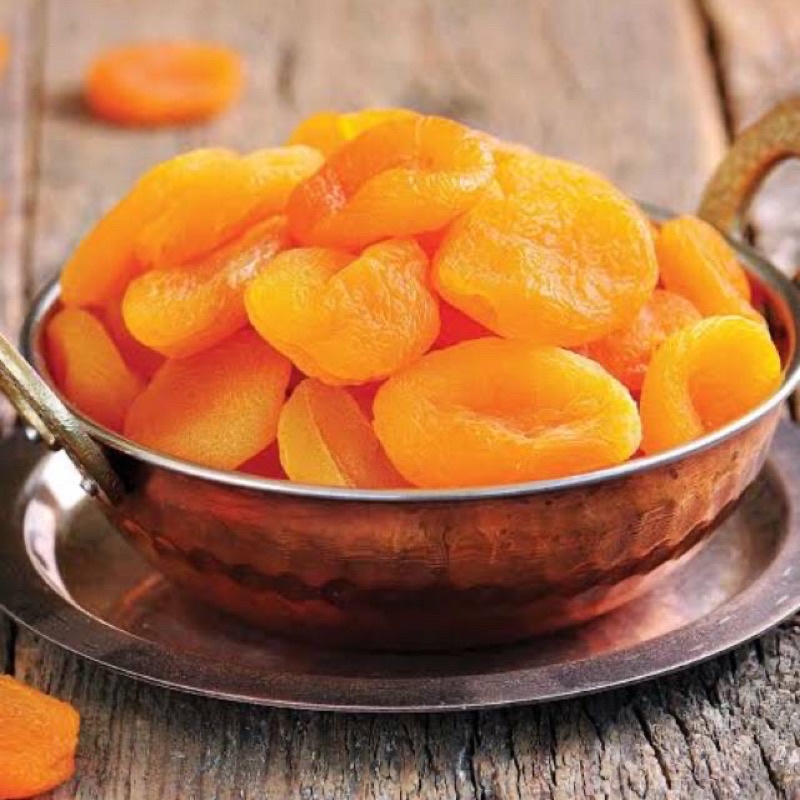 Aprikot kering Segar / Dried apricot 1kg