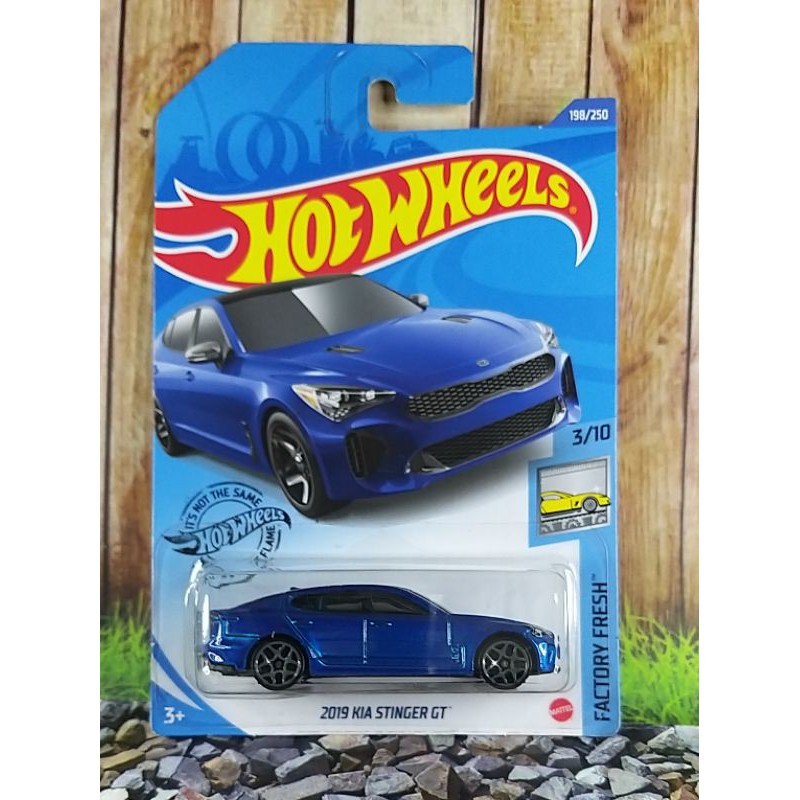 Hotwheels KIA Stinger GT 2019