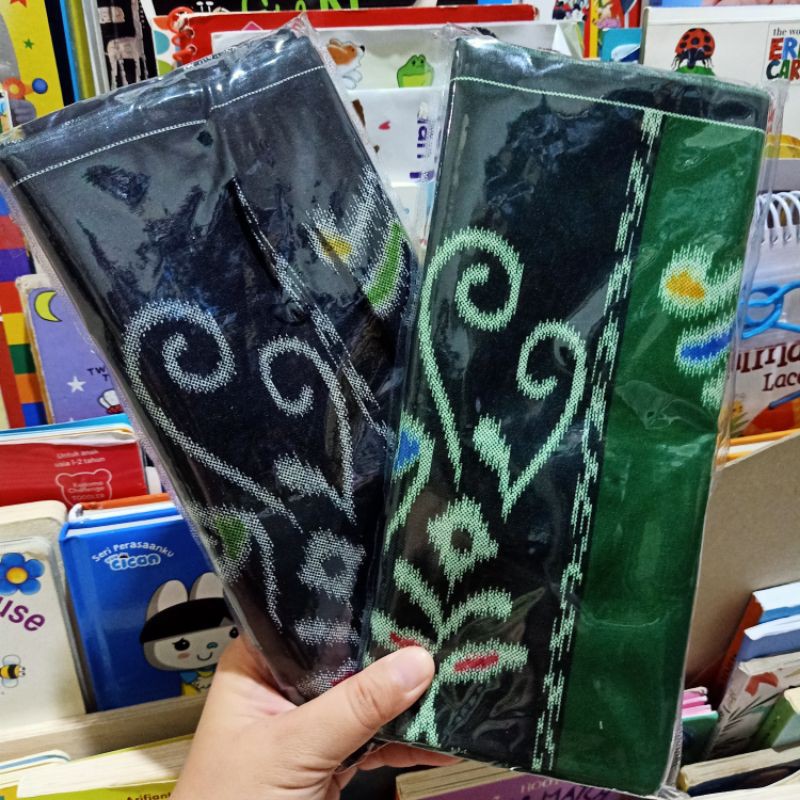 SARUNG ANAK MOTIF BATIK + POSTER RUKUN IMAN ISLAM
