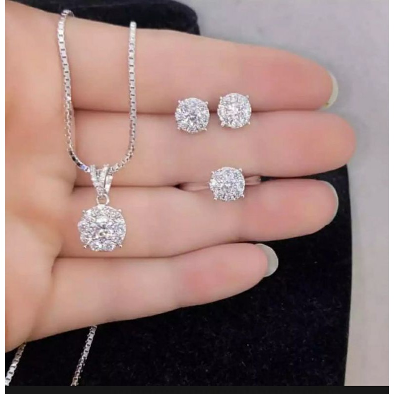 set perhiasan Silver wanita titanium permata