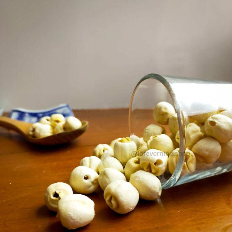 

Lotus seed/ Lian Mi/ Biji teratai kualitas bagus 50 gr 100 gr