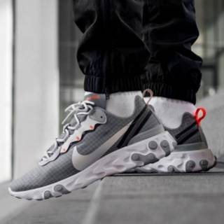 nike react element 55 anthracite black crimson