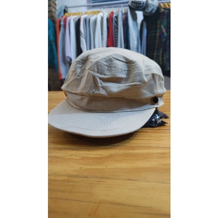 topi cewek HK works London cream / coksu