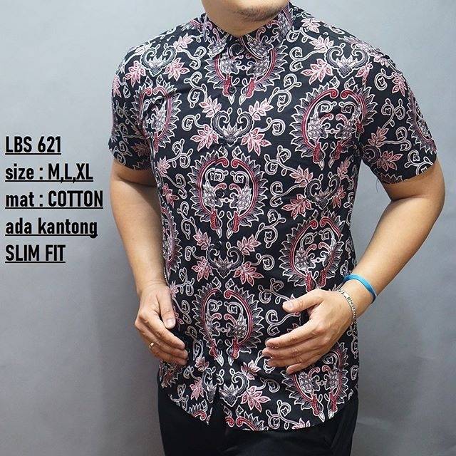 LBS 621 BATIK PRIA SLIMFIT LENGAN PENDEK LUIGI BATANI