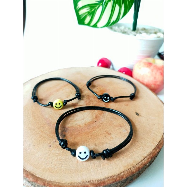 Gelang Tali Korea Smile emoticon