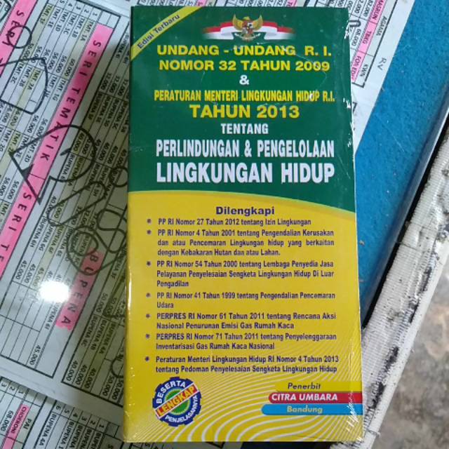 

BUKU UNDANG UNDANG LINGKUNGAN HIDUP