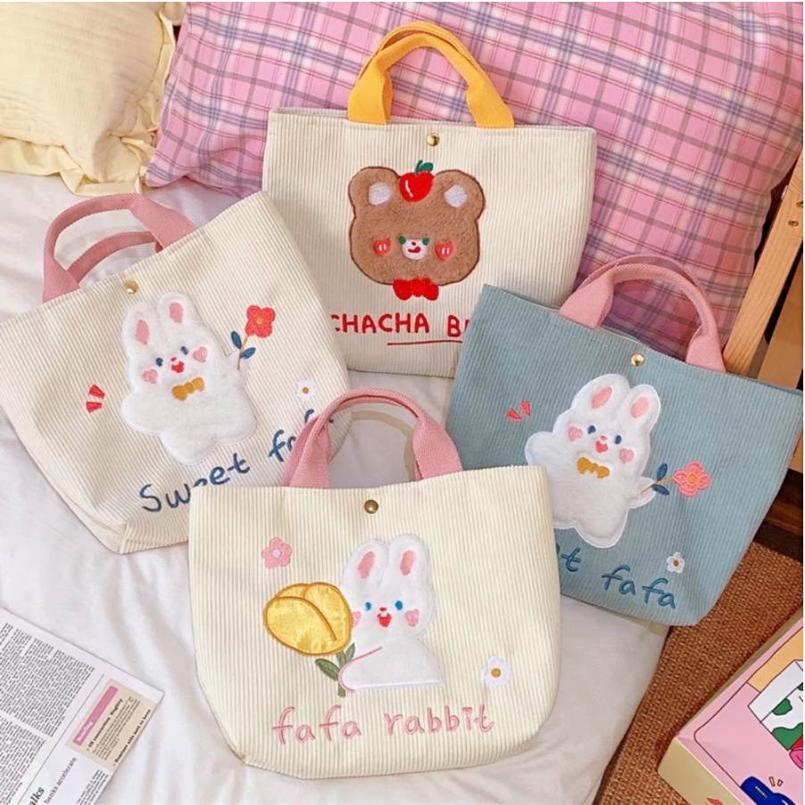 TOTEBAG KANVAS AESTHETIC KARAKTER BERUANG DAN KELINCI LUCU / TOTE BAG WANITA IMPORT QUALITY /  TOTEBAG BESAR ORIGINAL VINTAGE / BIG CANVAS BAG / CUTE TOTEBAG BEAR AND RABBIT / TAS ANAK / TAS JINJING / TAS KANVAS PIKNIK / TAS JALAN-JALAN