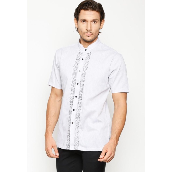 VAN HEUSEN KEMEJA KOKO PRIA - U-YEED07-Y1