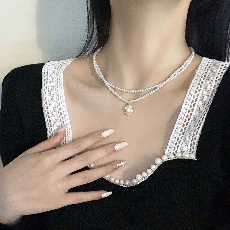 Kalung Choker Rantai Klavikula Hias Mutiara Ganda Gaya Vintage Untuk Perhiasan