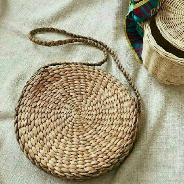 Tas anyaman rotan (ukuran kecil)