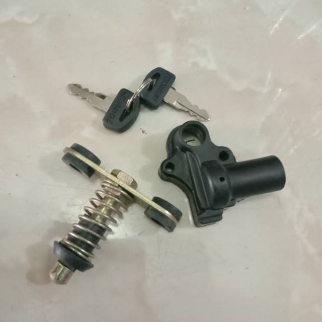Kunci jok Set per jok Honda Astrea C700 Supercup