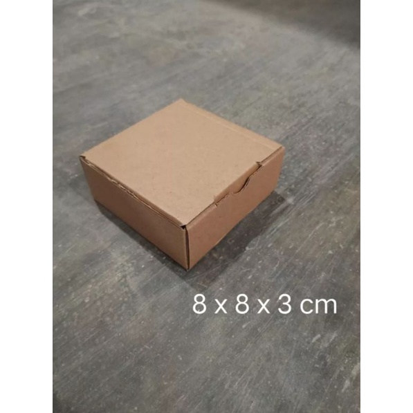 

1PCS KARDUS UK 8X8X3CM DIE CUT KOTAK KUE SNACK PAKING DLL MODEL BOX PIZZA