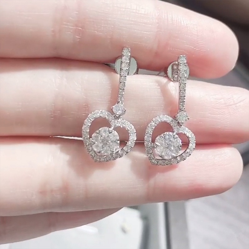 Anting Lapis Silver Bentuk Hati Aksen Kristal Bahan Cubic Zirconia Untuk Wanita