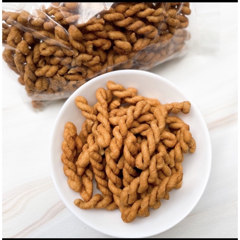 

kue tambang / untir untir