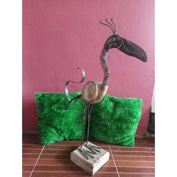 Patung Burung Bangau Vintage ukiran kayu Bali & logam lawas T:70cm/48