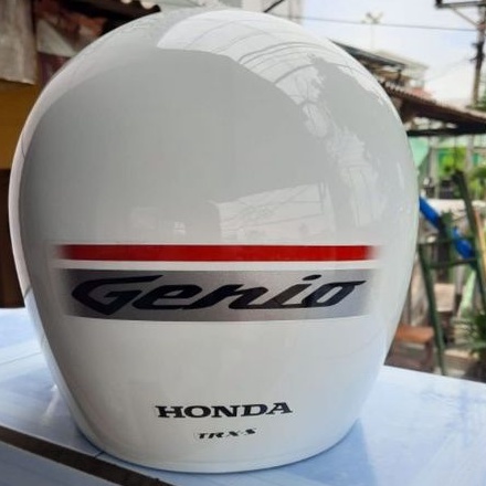 Helm basic Scoopy trxs original honda, logo genio