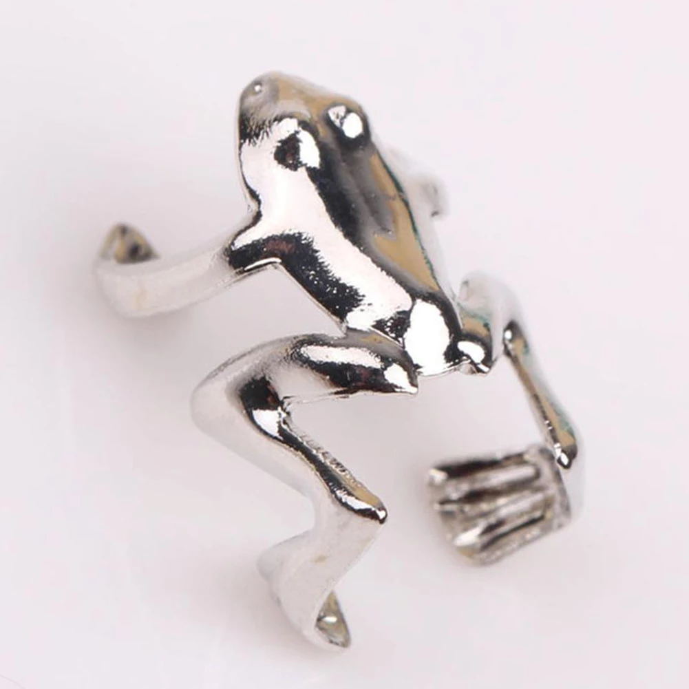 Anting Klip Tulang Rawan Telinga Bahan Stainless Steel Desain Katak Merangkak Untuk Wanita