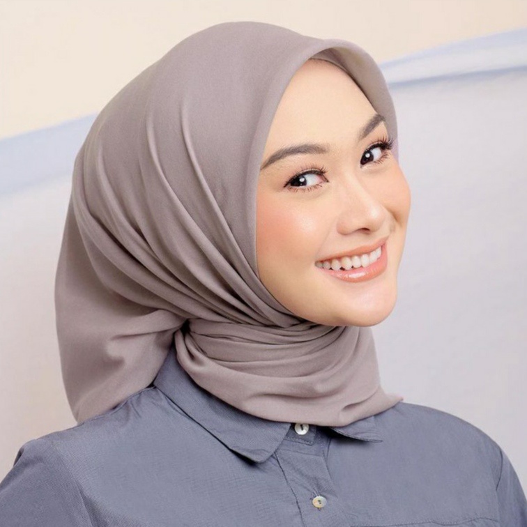 PARIS JADUL VARISHA, HUMAIRA, AZARA PART A