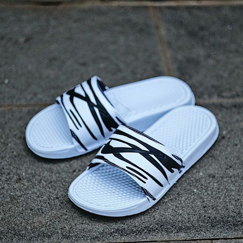 Nike Benassi Swoosh Original