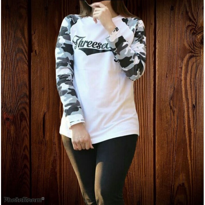 Kaos Lengan Panjang Wanita Three Second Putih Army