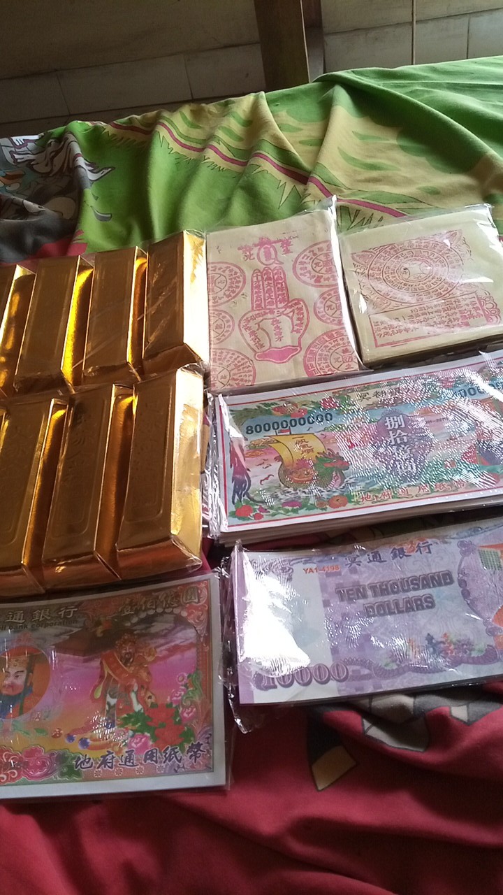 Kertas Ong Seng Jari Untuk Sembahyang Leluhur (qing Ming)