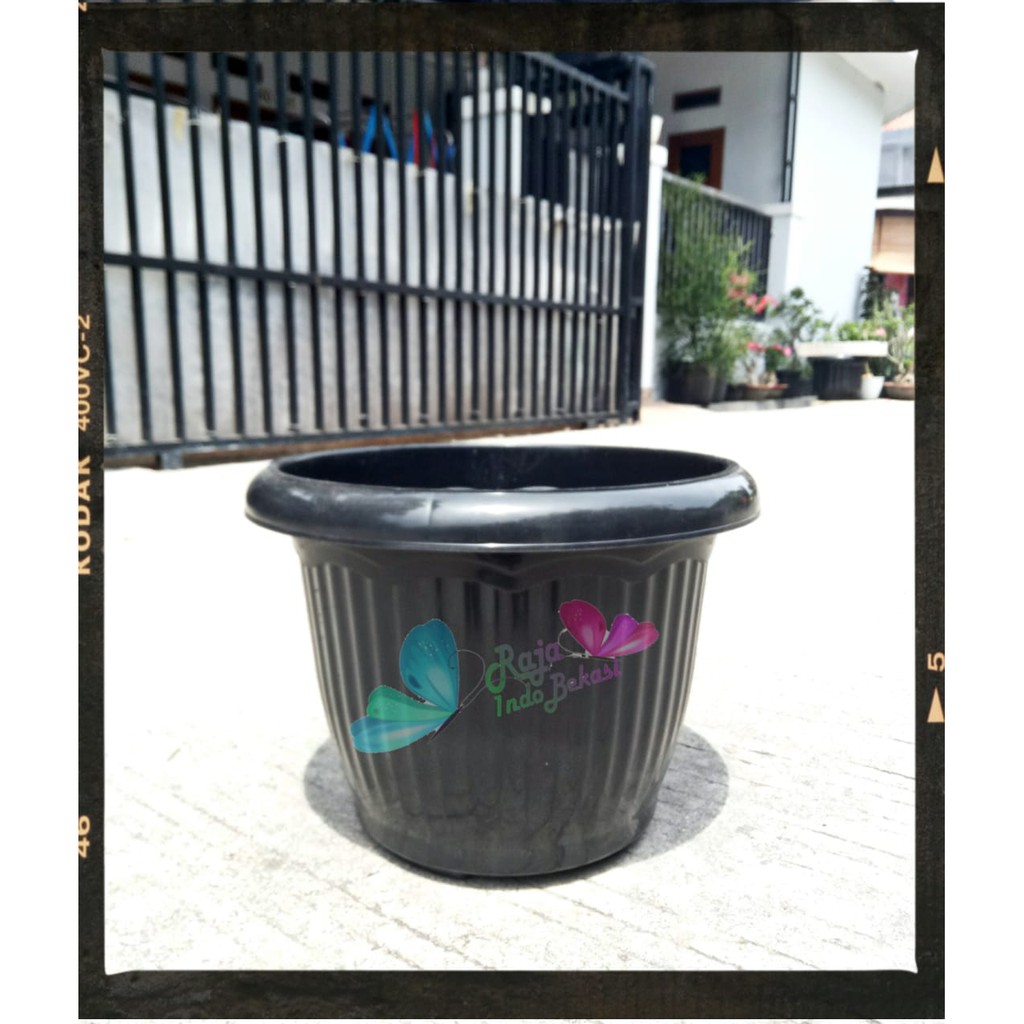 Paket 3pcs Pot Belimbing Hitam Bunga Plastik Ukuran 35 - Tebal Bagus Pot Blimbing Tanaman Hias