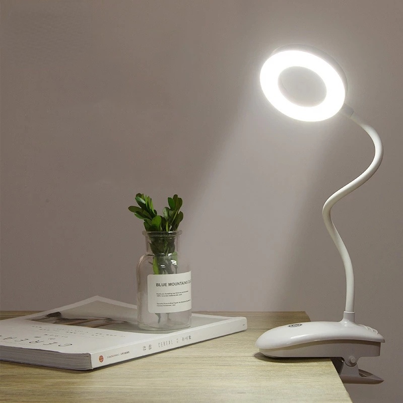 Adjustable Flexible Gooseneck  USB Adjustable Table Lamp With Clip