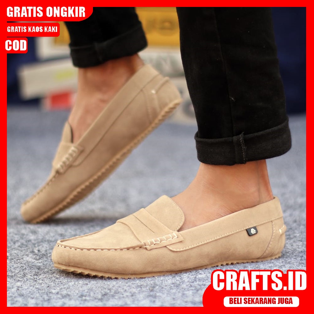 CRAFTS X NOAH Sepatu Casual Slip On Santai Keren Pria