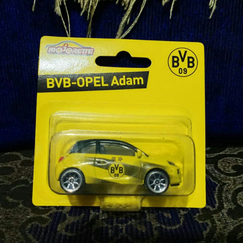 majorette apoel bvb dortmund