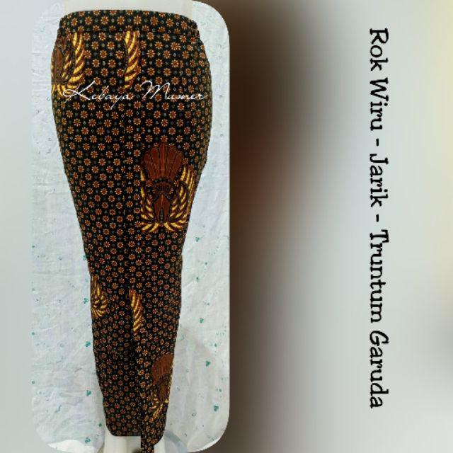 Rok Wiru. Rok Wiru Jadi. Rok Kebaya. Rok Wisuda. Rok Jawa-Truntum GA Wru Jarik