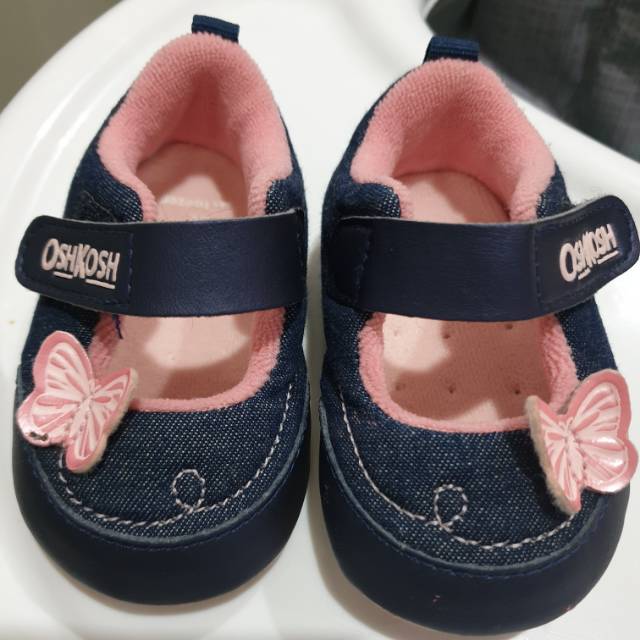 Preloved sepatu bayi oshkosh