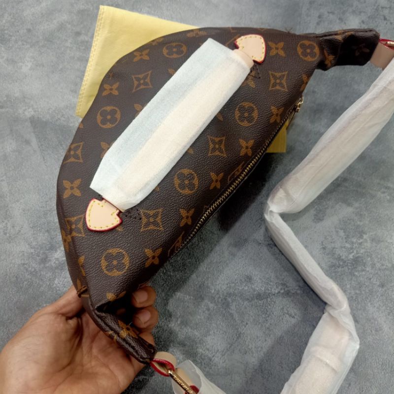 Waist bag / Bumbag LV Monogram Coklat Premium Quality