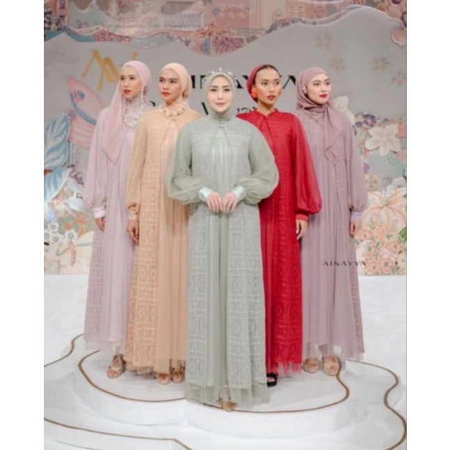 Aurelia Dress by Ainayya Size M 136 Maron & Lilac