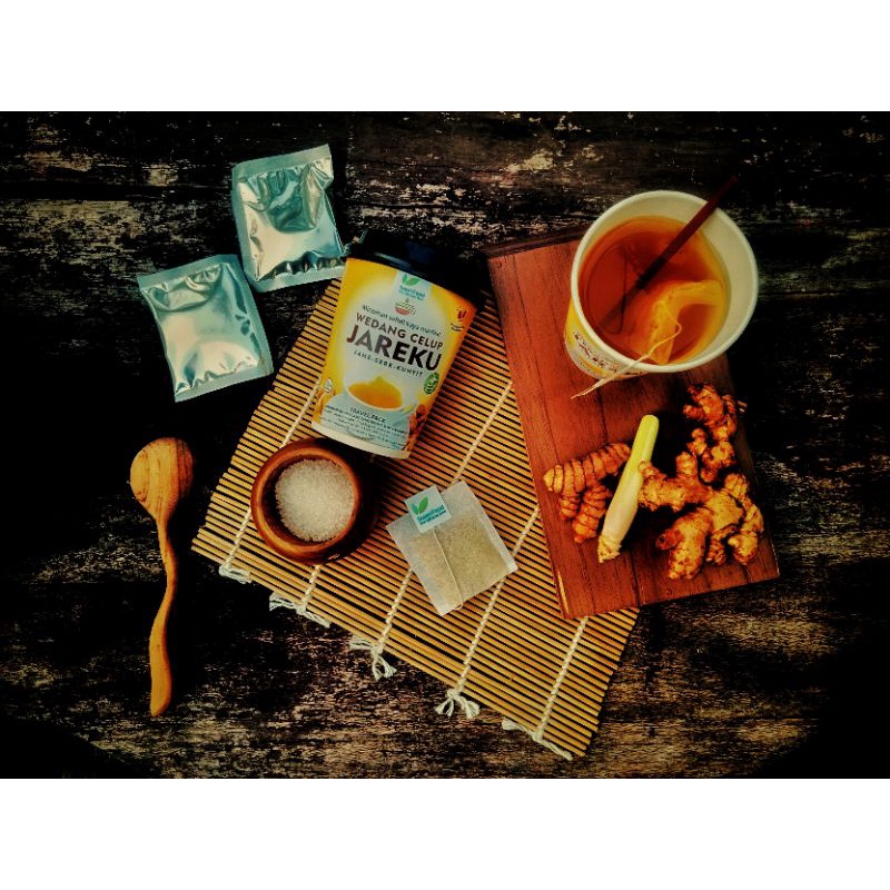 

Superfood Wedang Celup Jareku Jahe Sere Kunyit Cup 1 teabag
