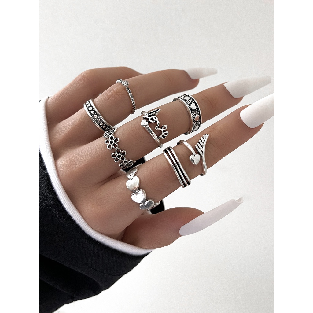 Pribadi ornamen dan bentuk sayap sedikit Daisy Bahasa Inggris love trendy cincin 8-piece set