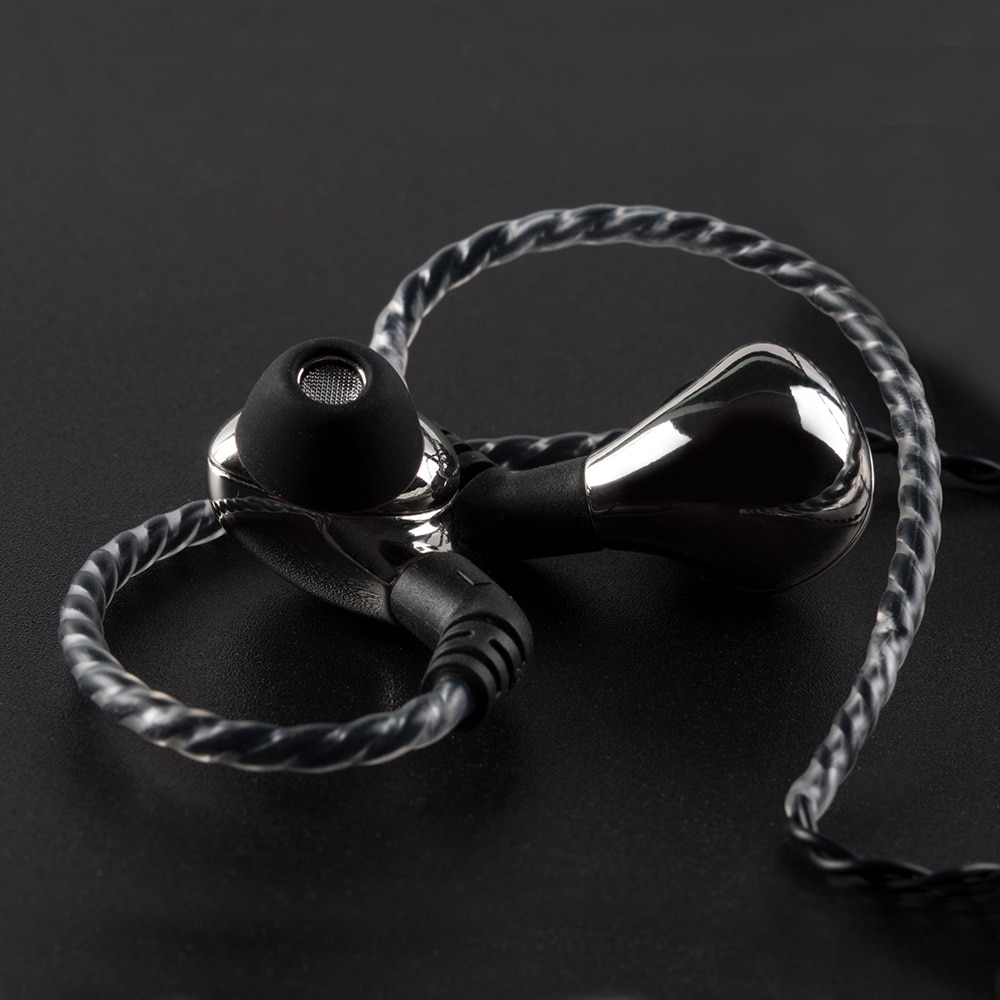 Blon Bl03 Bl-03 Earphone In Ear Hifi Untuk Dj / Lari / Olahraga