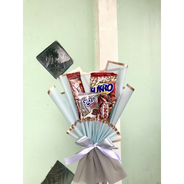 Bouquet snack buket wisuda A8