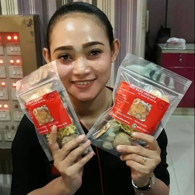 

Mie Baso Instant @vdsnackbandung