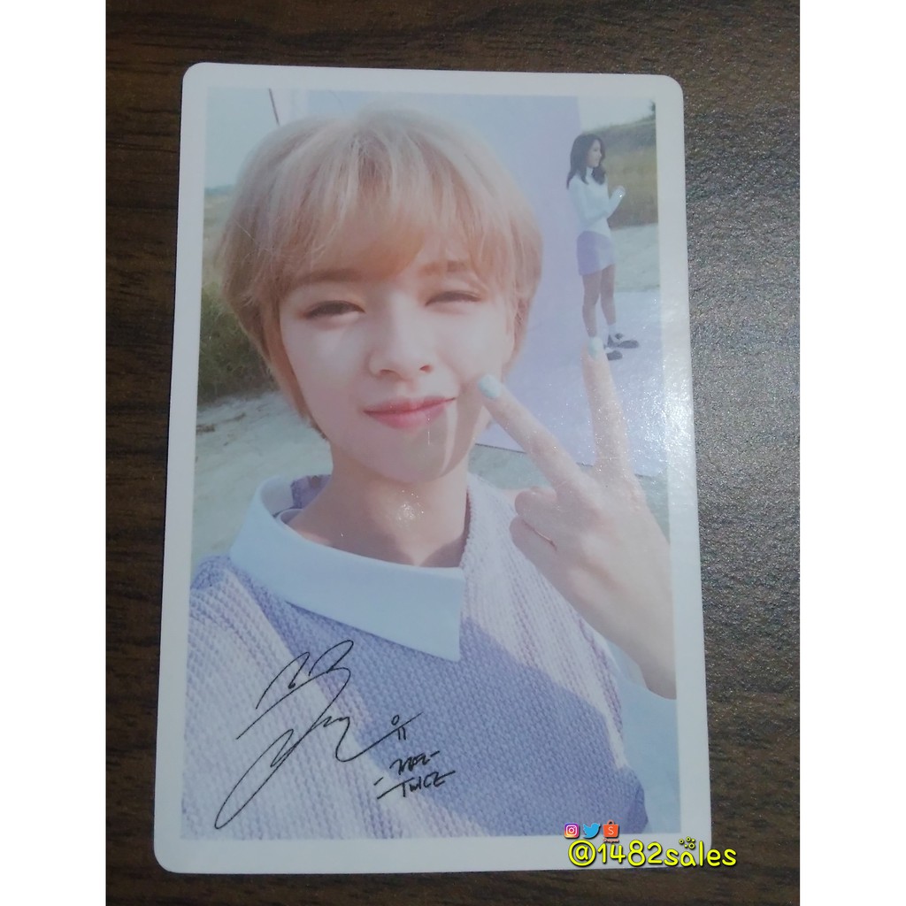 Twice Official benefit Photocard - Twicecoaster Lane 1 Jeongyeon