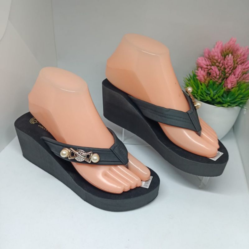 Sandal Wedges Zee-She jepit mutiara 16