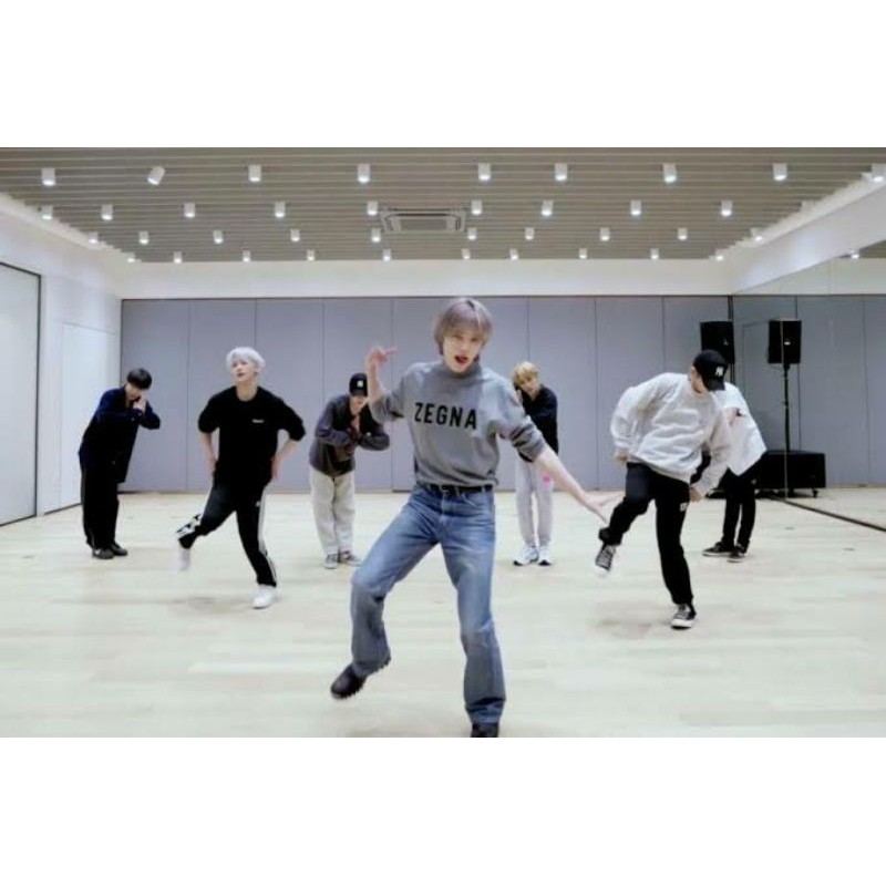 Basic Sweater NCT Taeyong Style zgn dance practice