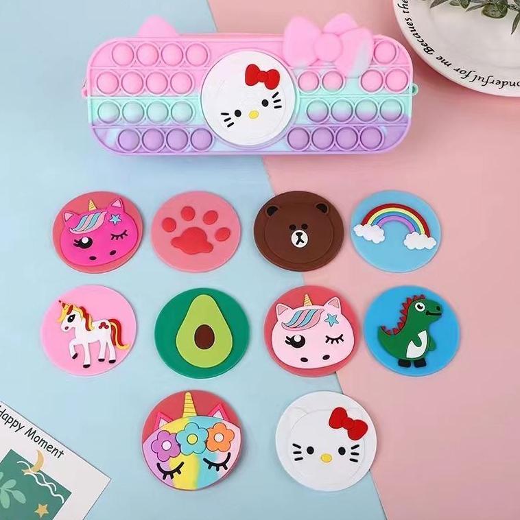 

8.8 Serba Murah KOTAK PENSIL POP IT KARAKTER KOTAK PENSIL POP IT PELANGI DAN MAKARON ,