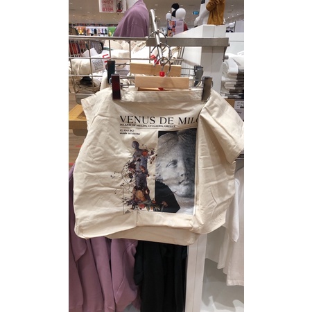 UNIQLO TOTEBAG
