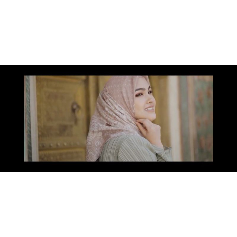 buttonscarves Maharani new dusaar