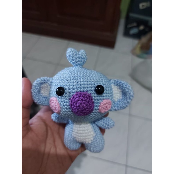 Boneka Rajut Hantaran Souvernir Buket Amigurumi Koya BTS BT21 Korean KPop