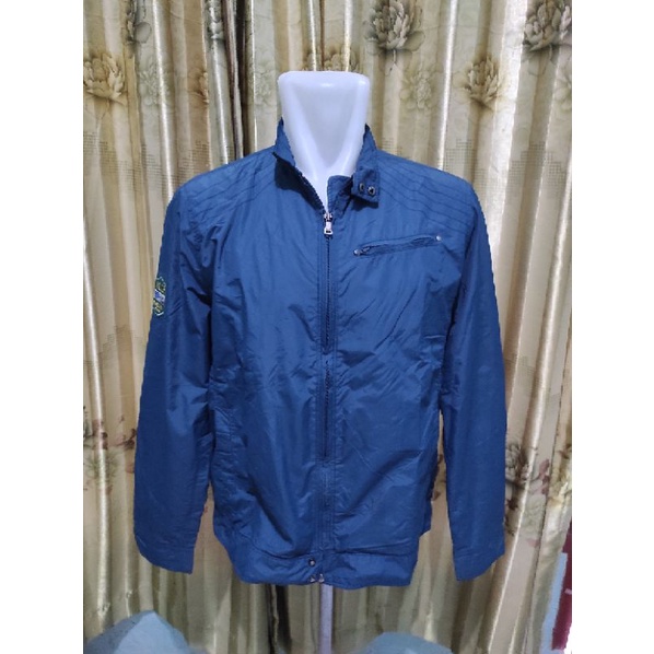 Jaket Ugiz