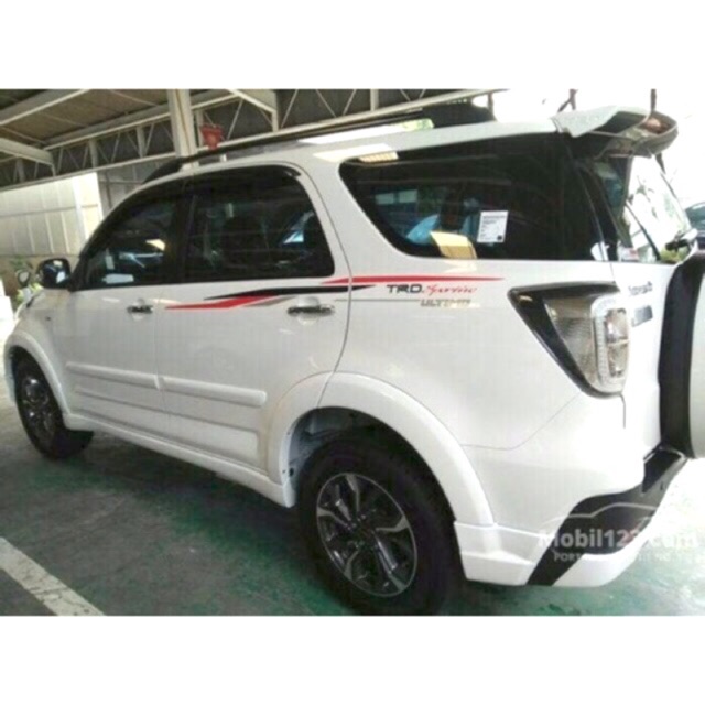 STIKER / STICKER BODY TOYOTA RUSH 2015 ULTIMO