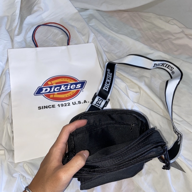 SlingBag Dickies Black / Hitam With Paperbag