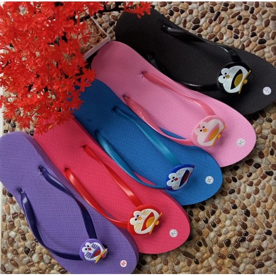 Sandal Jepit Wanita Motif Doraemon Nabila